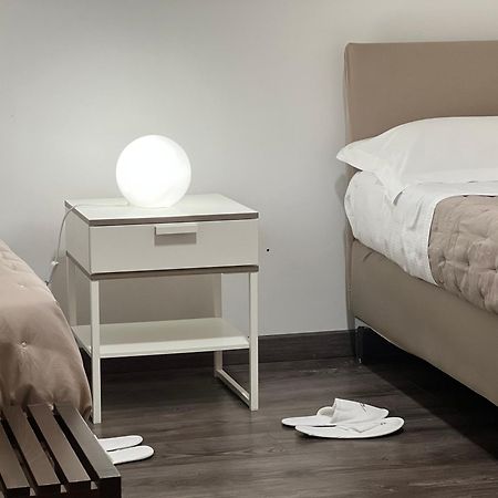 Central Apartment Матера Екстер'єр фото